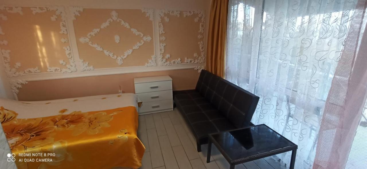мансарда с террасою, вид на море Apartment *