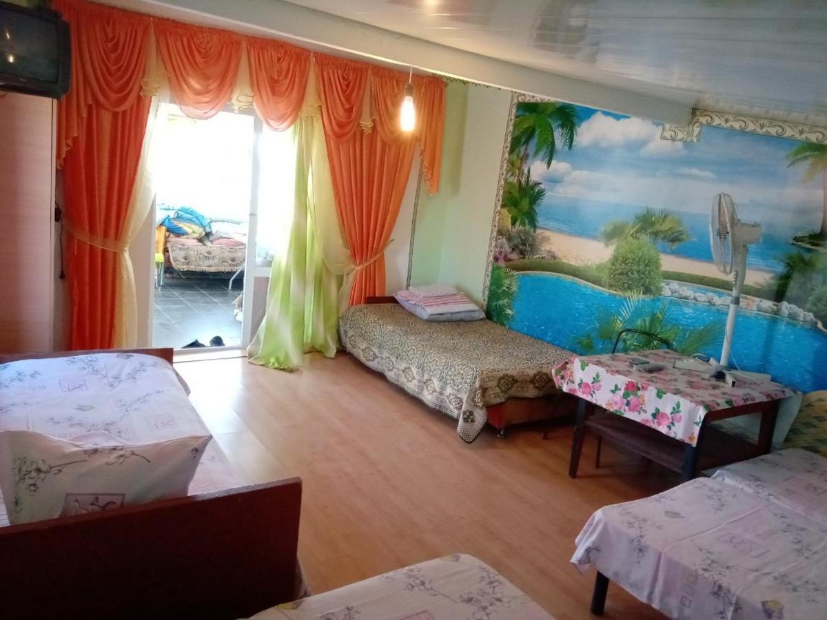Apartment мансарда с террасою, вид на море *
